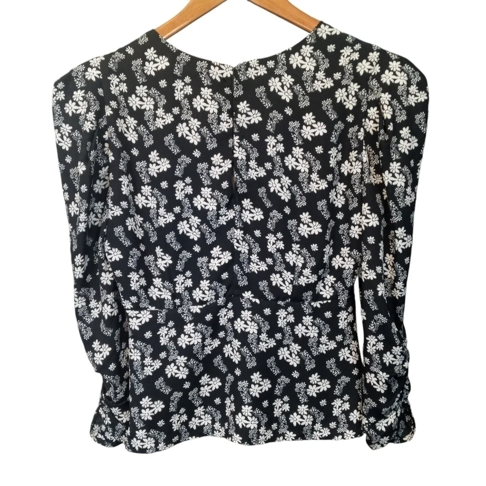 Astr The Label Floral Ditsy Shirred Puff Sleeve Blouse Top Black White Size Sm.